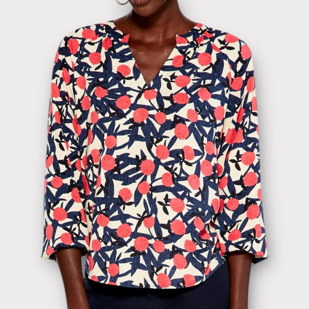 NIC+ZOE Cream Navy Coral Botanical V-Neck Blouse